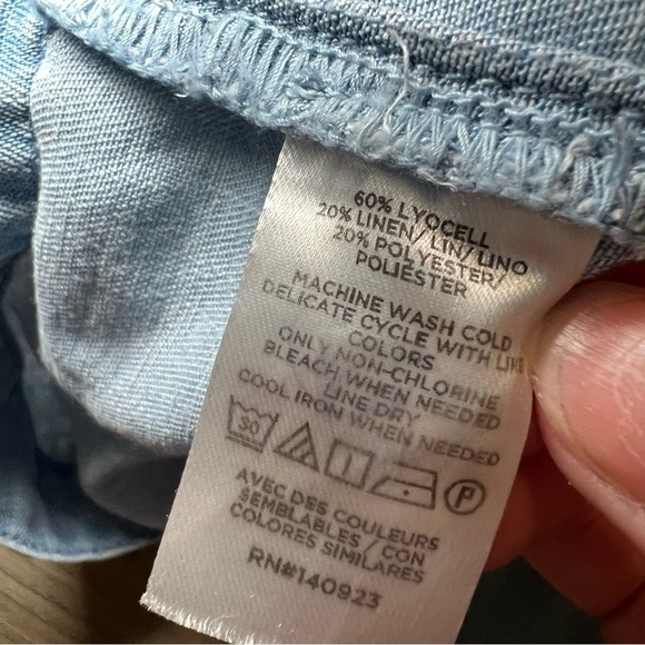 Loft Women's Blue Square Neck Puffed Sleeve Pleated Denim Blouse Size XXL - Picture 8 of 8